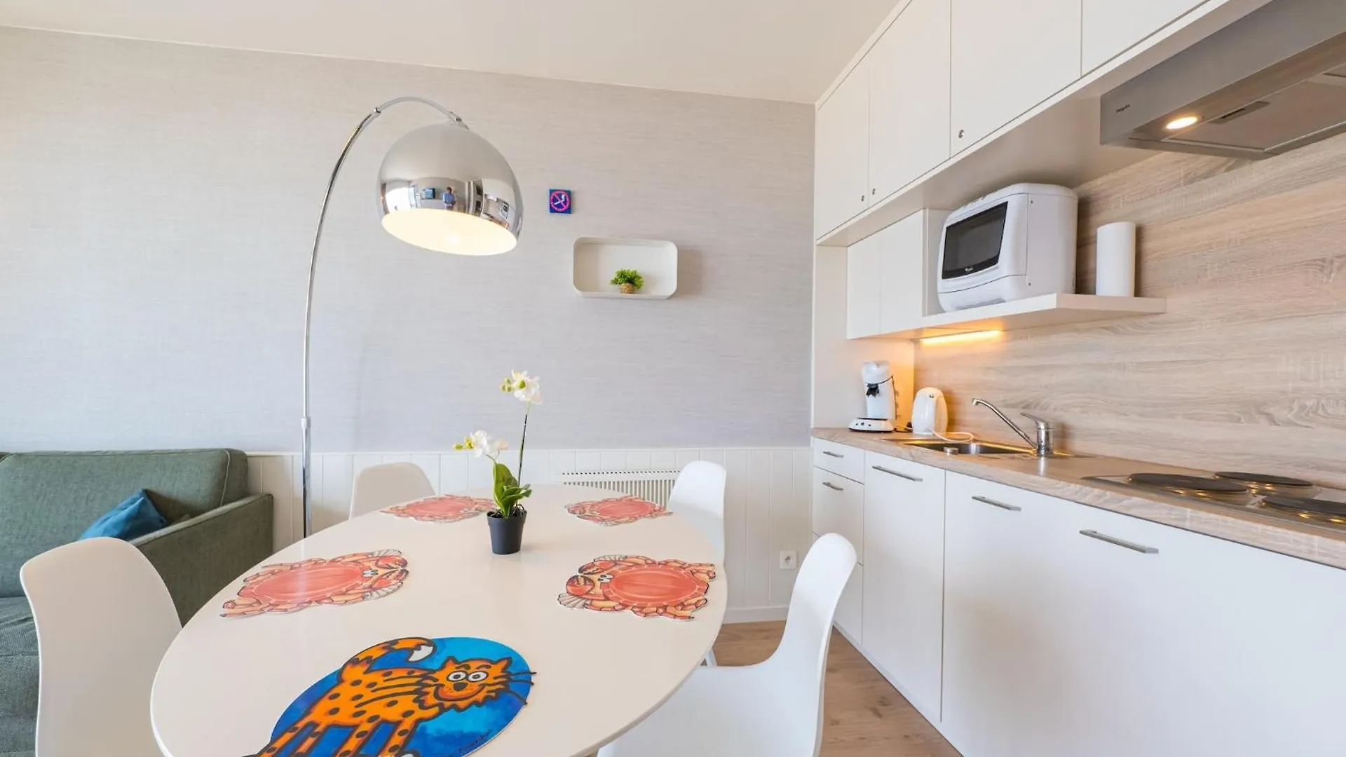 Studio On 6Th Floor For Family ميدل كيرك 0*, ميدل كيرك
