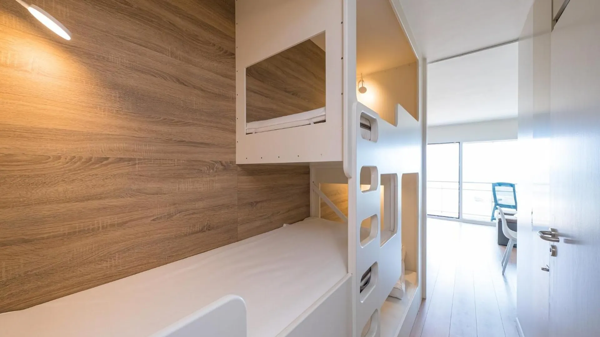 Studio On 6Th Floor For Family Middelkerke Apartment